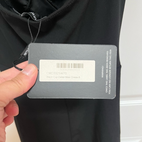 NWT pretty little thing black cup size 4 maxi gown heavy material - Picture 5 of 6